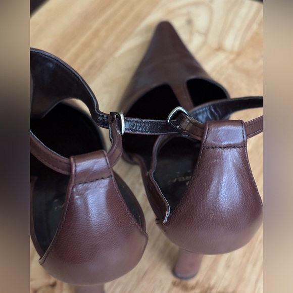 Andrea Brown Heels with Ankle Straps Size 7,5 - Picture 2 of 9